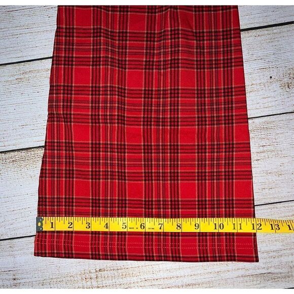 Forever 21 Plus Size Plaid Mid-Rise Flare Pants - Picture 9 of 13